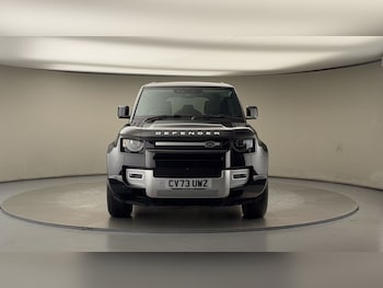 Used Land Rover Defender 110 2023 for sale - 76962982: Photo