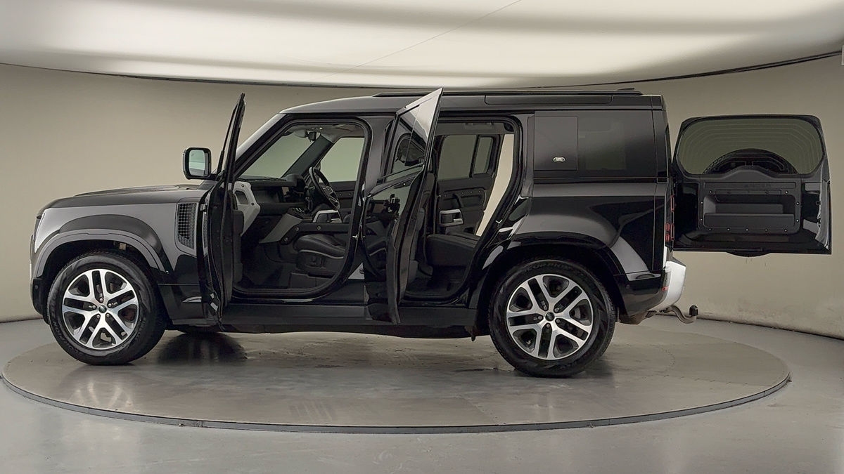 Used Land Rover Defender 110 2023 for sale - 76962982: Photo 47