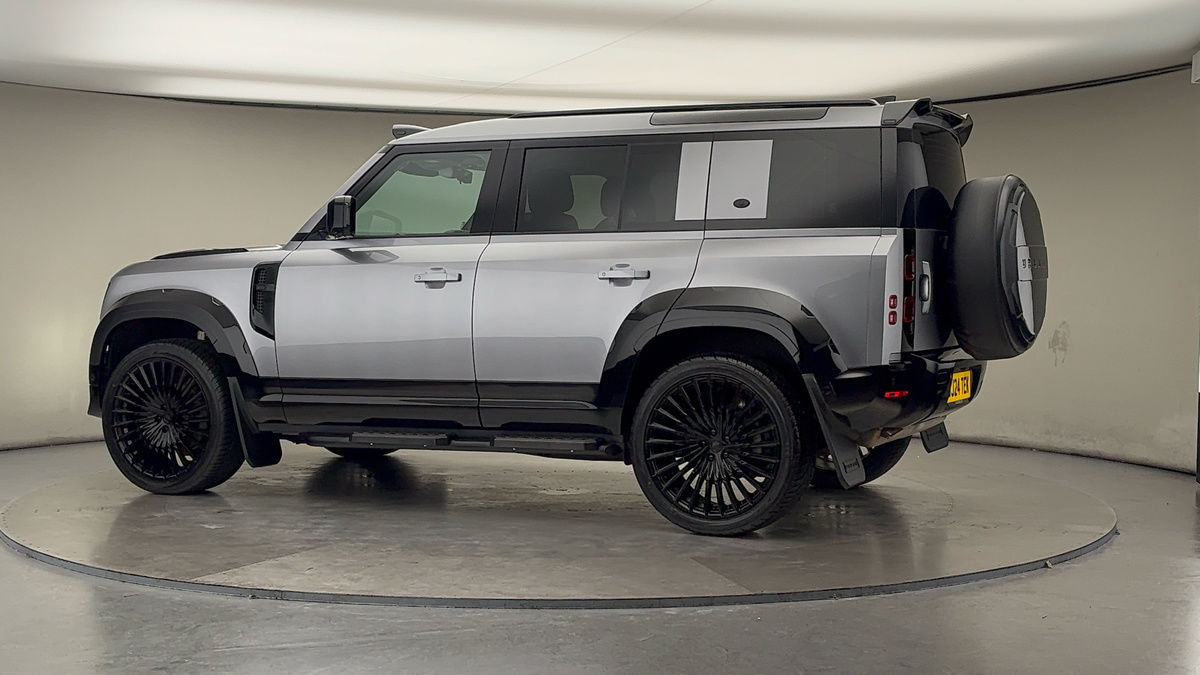 Used Land Rover Defender 110 2024 for sale - 75937818: Photo 31