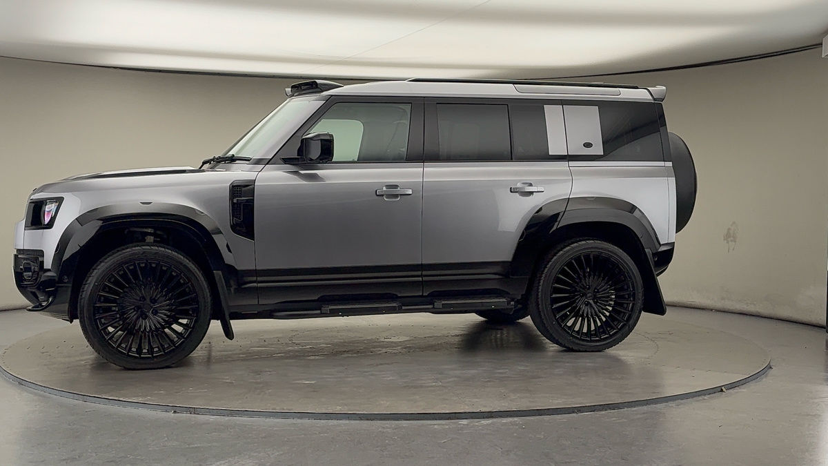 Used Land Rover Defender 110 2024 for sale - 75937818: Photo 33