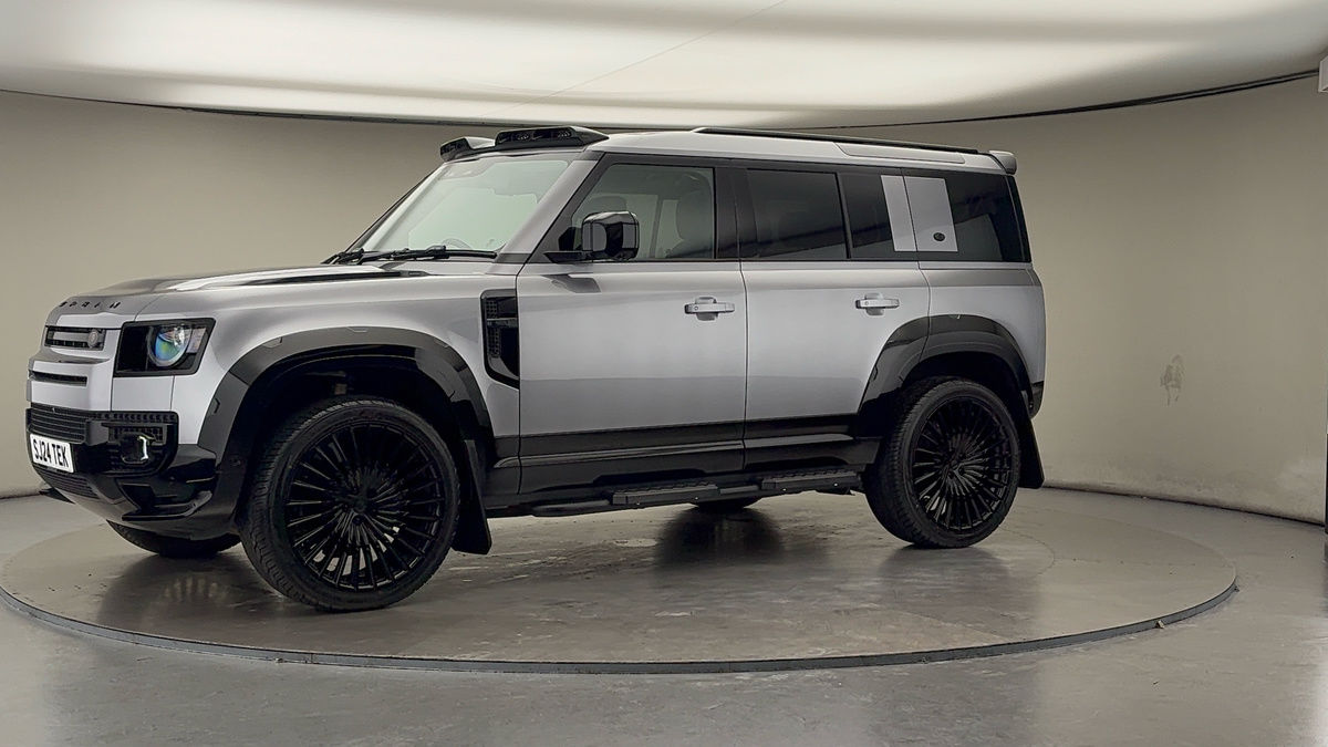 Used Land Rover Defender 110 2024 for sale - 75937818: Photo 34