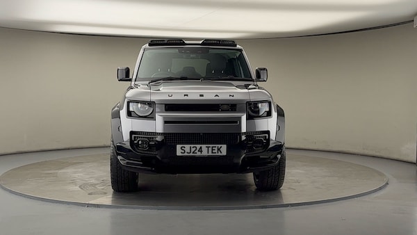 Used Land Rover Defender 110 2024 for sale - 75937818: Photo 36