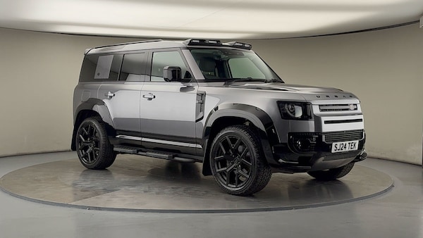 Used Land Rover Defender 110 2024 for sale - 75937818: Photo 38