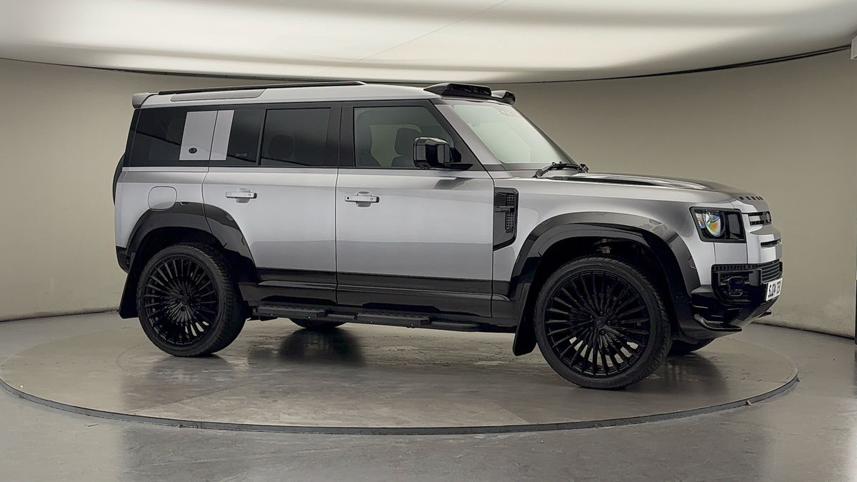 Used Land Rover Defender 110 2024 for sale - 75937818: Photo 40