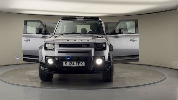 Used Land Rover Defender 110 2024 for sale - 75937818: Photo 55