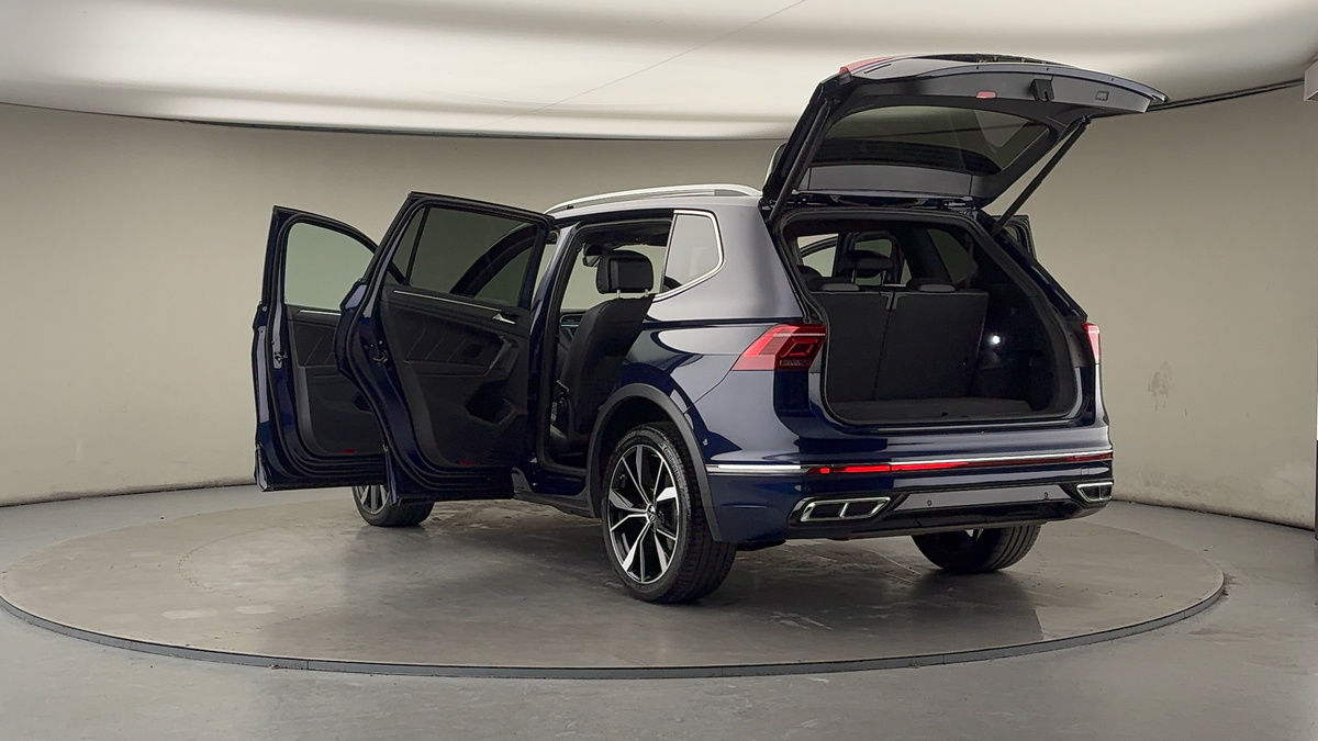 Used Volkswagen Tiguan Allspace 2023 for sale - 77342437: Photo 23