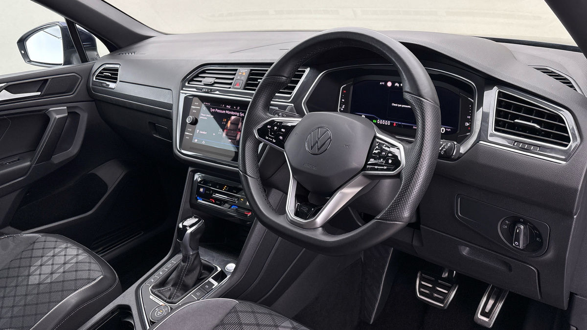 Used Volkswagen Tiguan Allspace 2023 for sale - 77342437: Photo 5