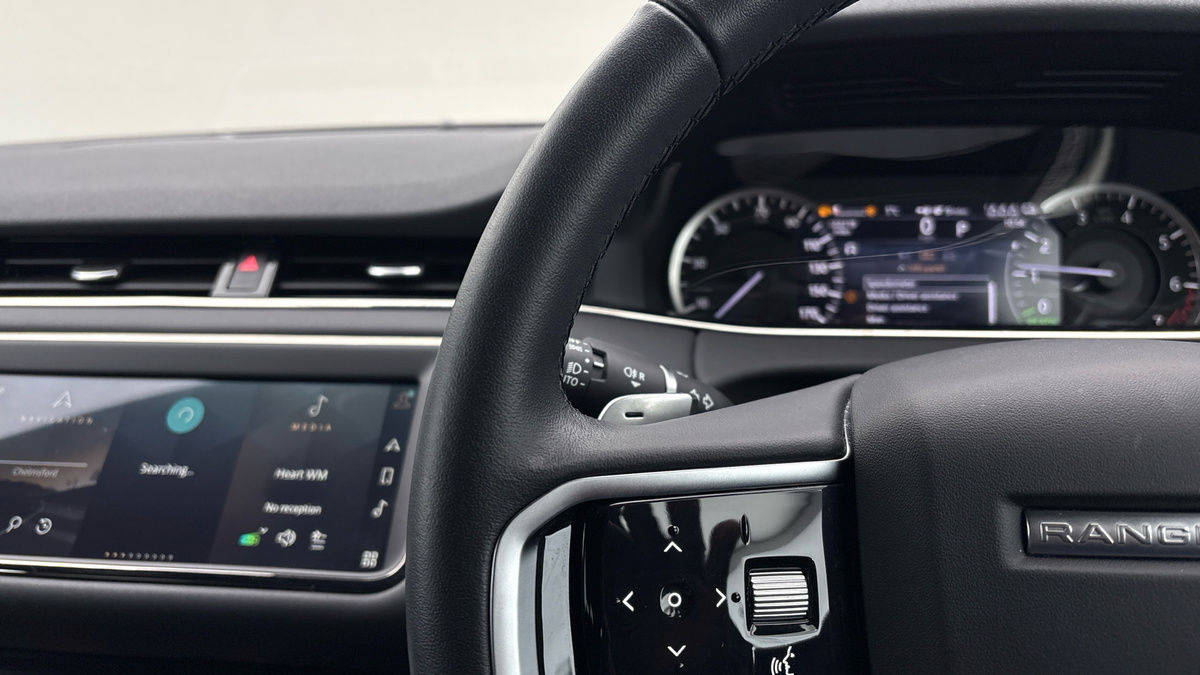 Used Land Rover Range Rover Evoque 2023 for sale - 77201045: Photo 13