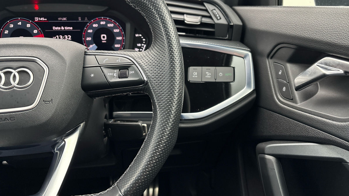 Used Audi Q3 2022 for sale - 77056538: Photo 14