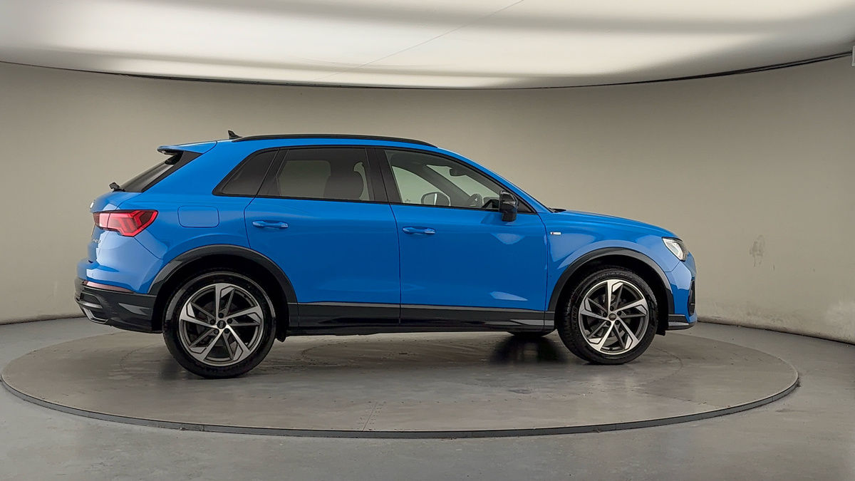 Used Audi Q3 2022 for sale - 77056538: Photo 37