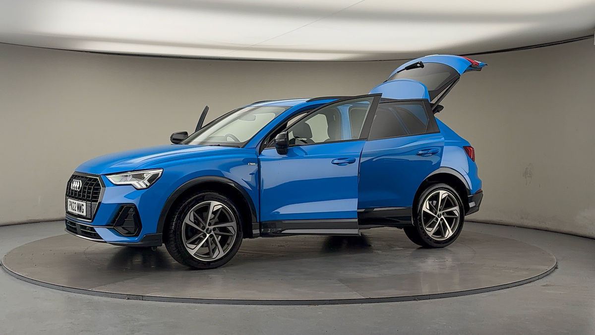 Used Audi Q3 2022 for sale - 77056538: Photo 48