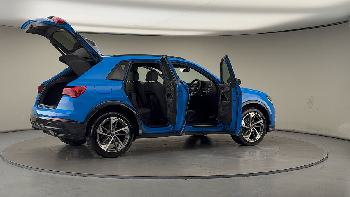 Used Audi Q3 2022 for sale - 77056538: Photo 57