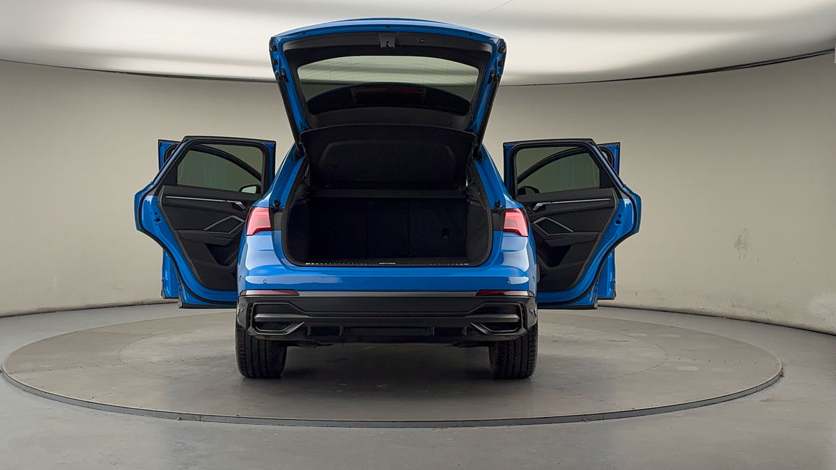 Used Audi Q3 2022 for sale - 77056538: Photo 60