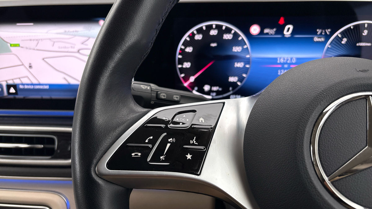 Used Mercedes-Benz V-Class 2024 for sale - 78213250: Photo 13