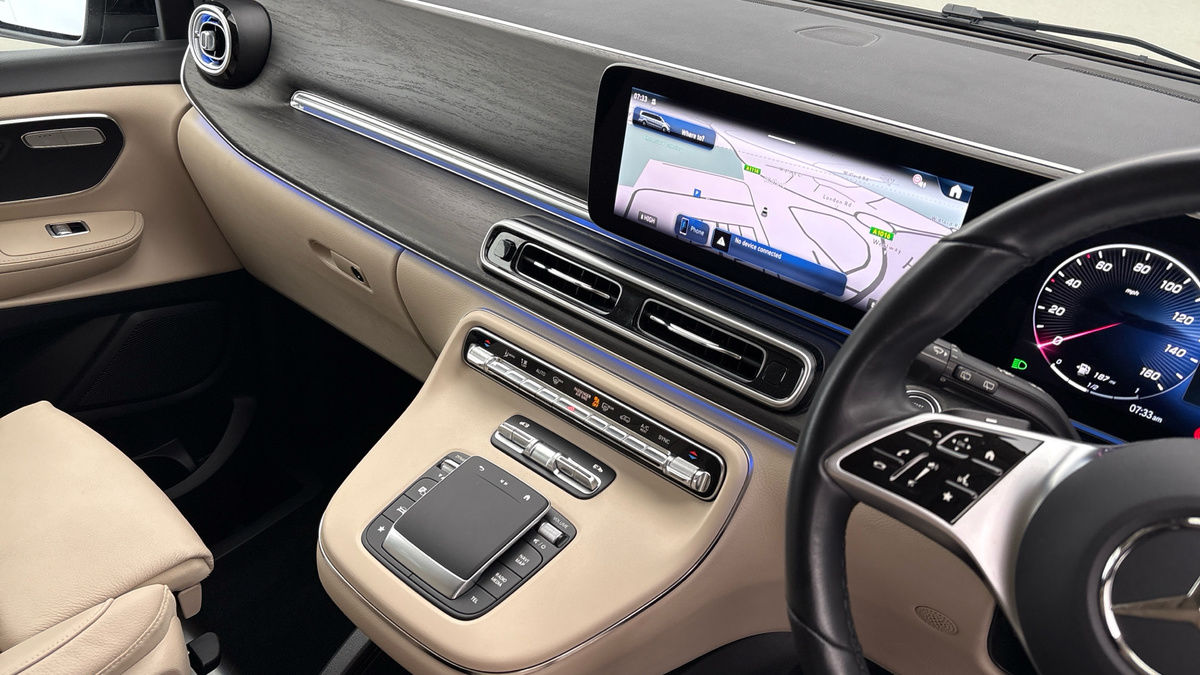 Used Mercedes-Benz V-Class 2024 for sale - 78213250: Photo 18