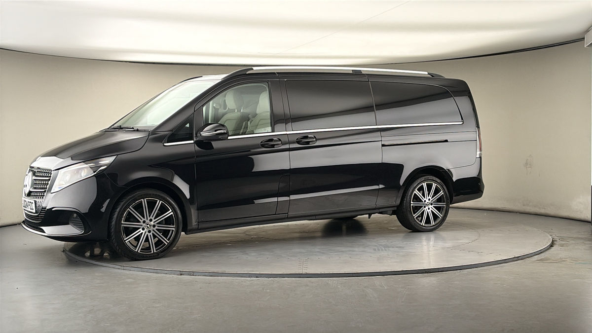 Used Mercedes-Benz V-Class 2024 for sale - 78213250: Photo 29