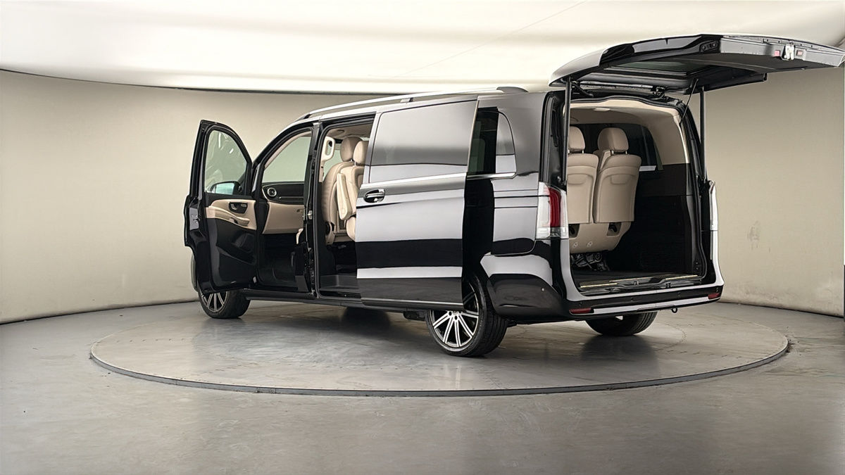 Used Mercedes-Benz V-Class 2024 for sale - 78213250: Photo 43