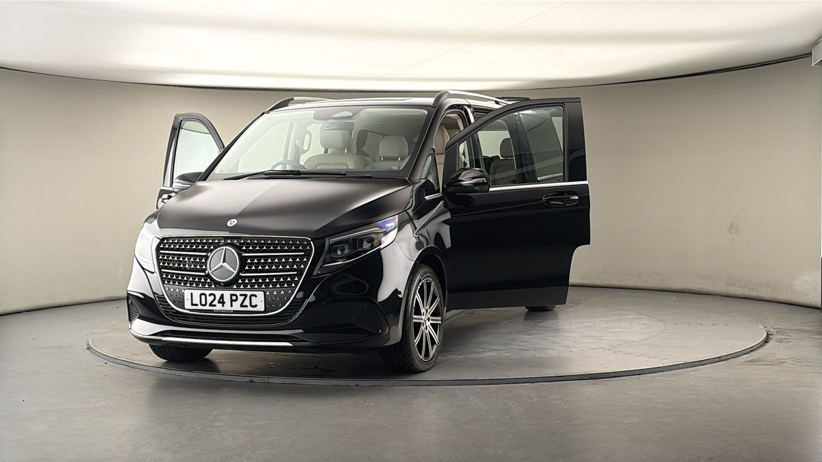 Used Mercedes-Benz V-Class 2024 for sale - 78213250: Photo 50