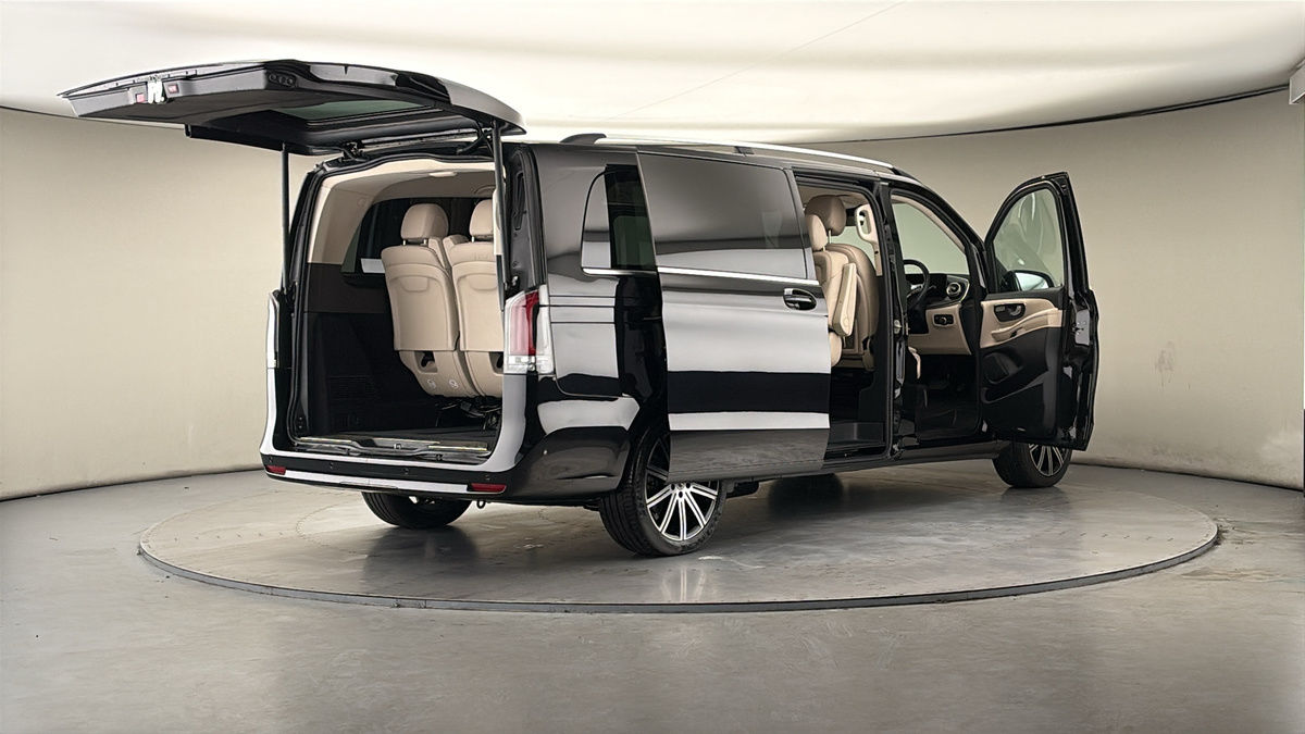 Used Mercedes-Benz V-Class 2024 for sale - 78213250: Photo 58