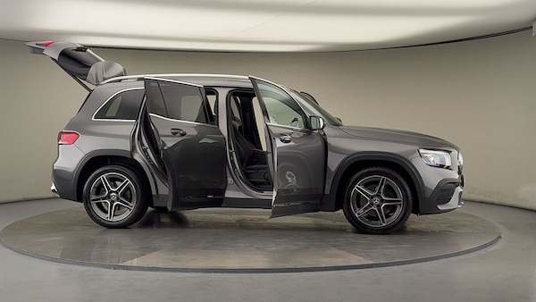 Used Mercedes-Benz GLB 2021 for sale - 76040260: Photo 56