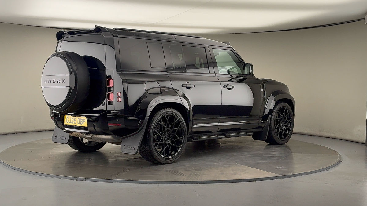 Used Land Rover Defender 110 2025 for sale - 76010593: Photo 21