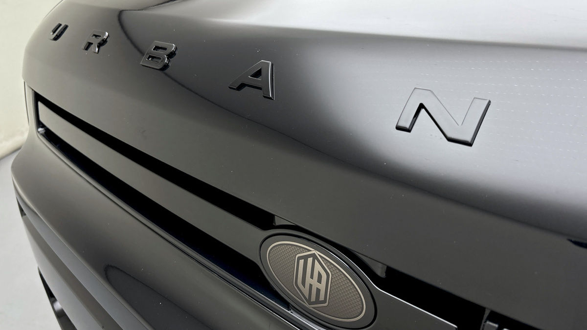 Used Land Rover Defender 110 2025 for sale - 76010593: Photo 24