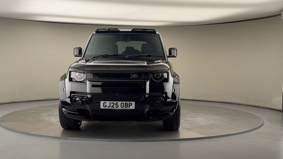 Used Land Rover Defender 110 2025 for sale - 76010593: Photo 3