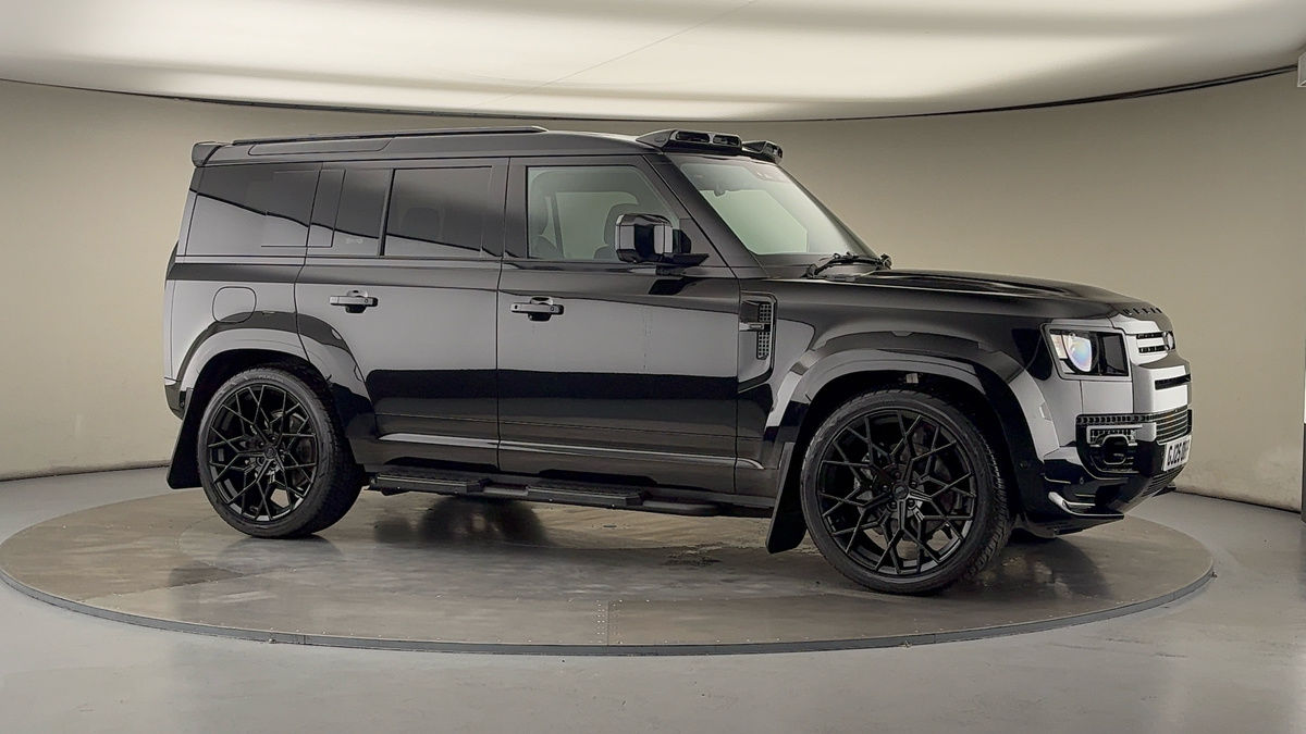 Used Land Rover Defender 110 2025 for sale - 76010593: Photo 38