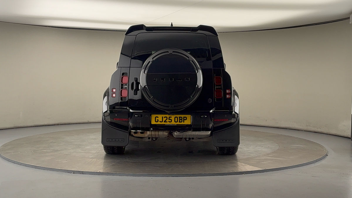 Used Land Rover Defender 110 2025 for sale - 76010593: Photo 4