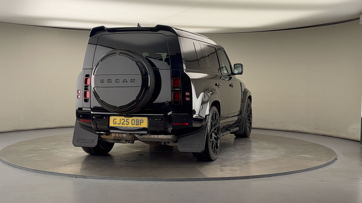 Used Land Rover Defender 110 2025 for sale - 76010593: Photo 43