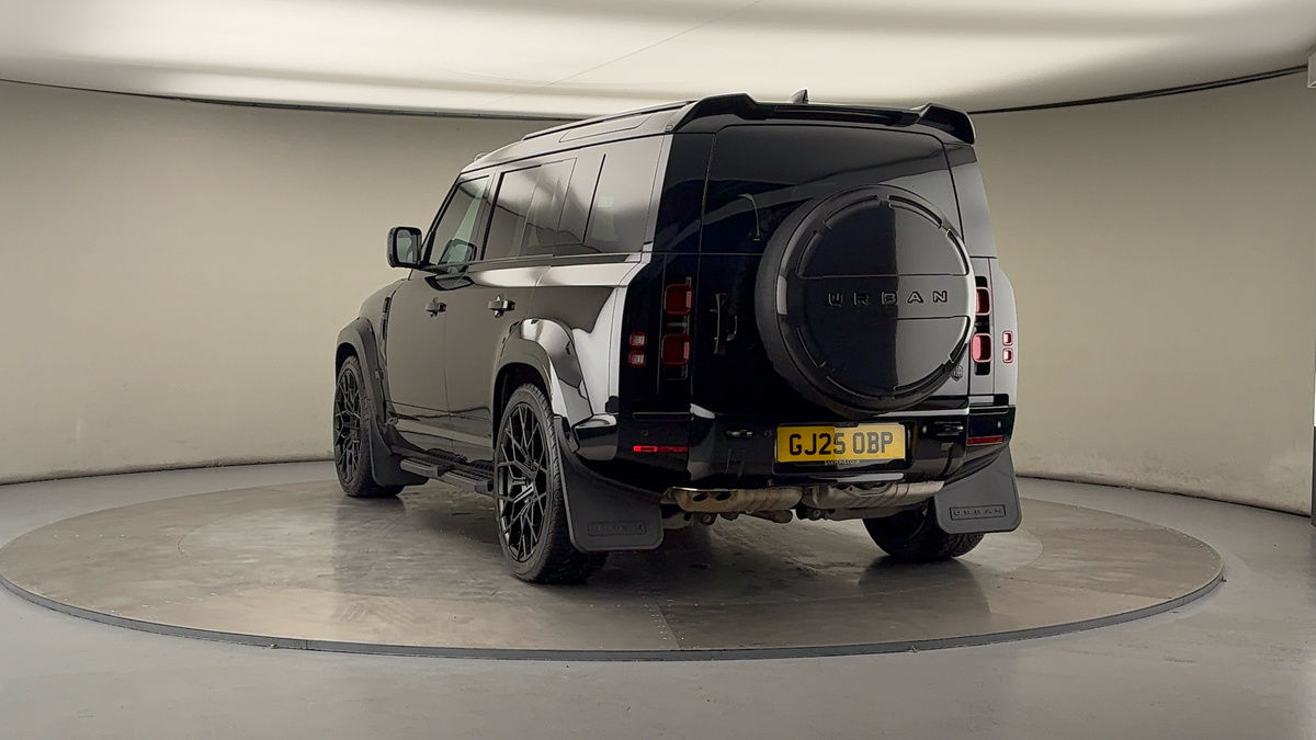 Used Land Rover Defender 110 2025 for sale - 76010593: Photo 45