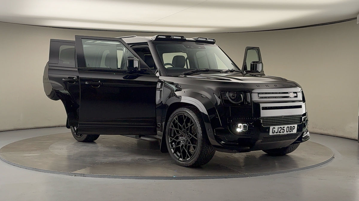 Used Land Rover Defender 110 2025 for sale - 76010593: Photo 56