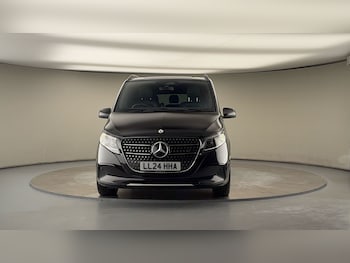 Used Mercedes-Benz V-Class 2024 for sale - 78570910: Photo