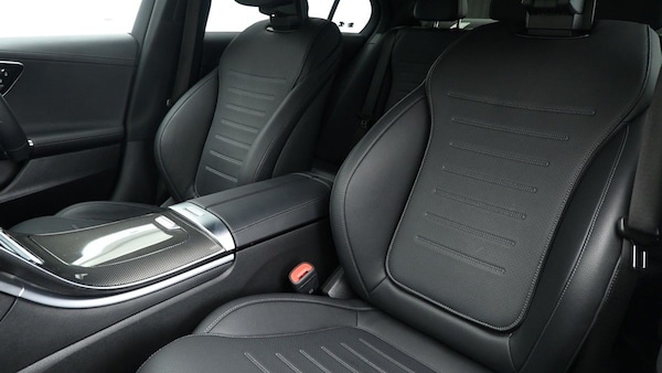 Used Mercedes-Benz C Class 2024 for sale - 74320261: Photo 3
