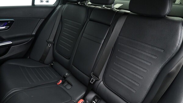 Used Mercedes-Benz C Class 2024 for sale - 74320261: Photo 4
