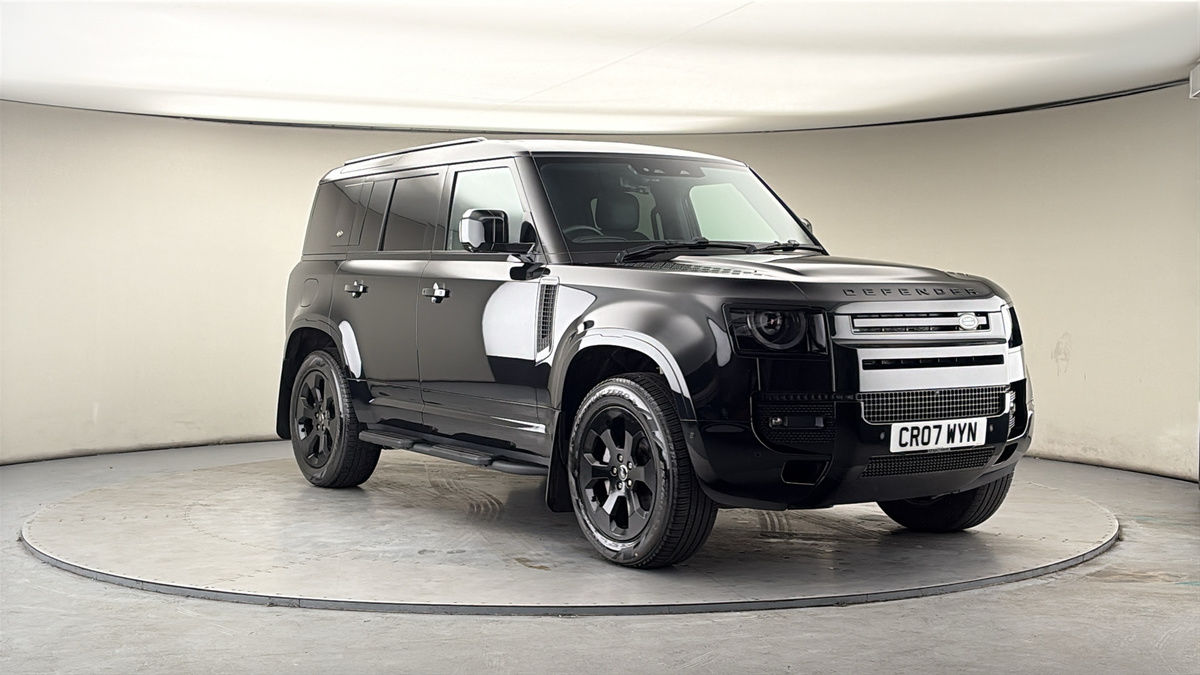 Used Land Rover Defender 2024 for sale - 78182394: Photo 1