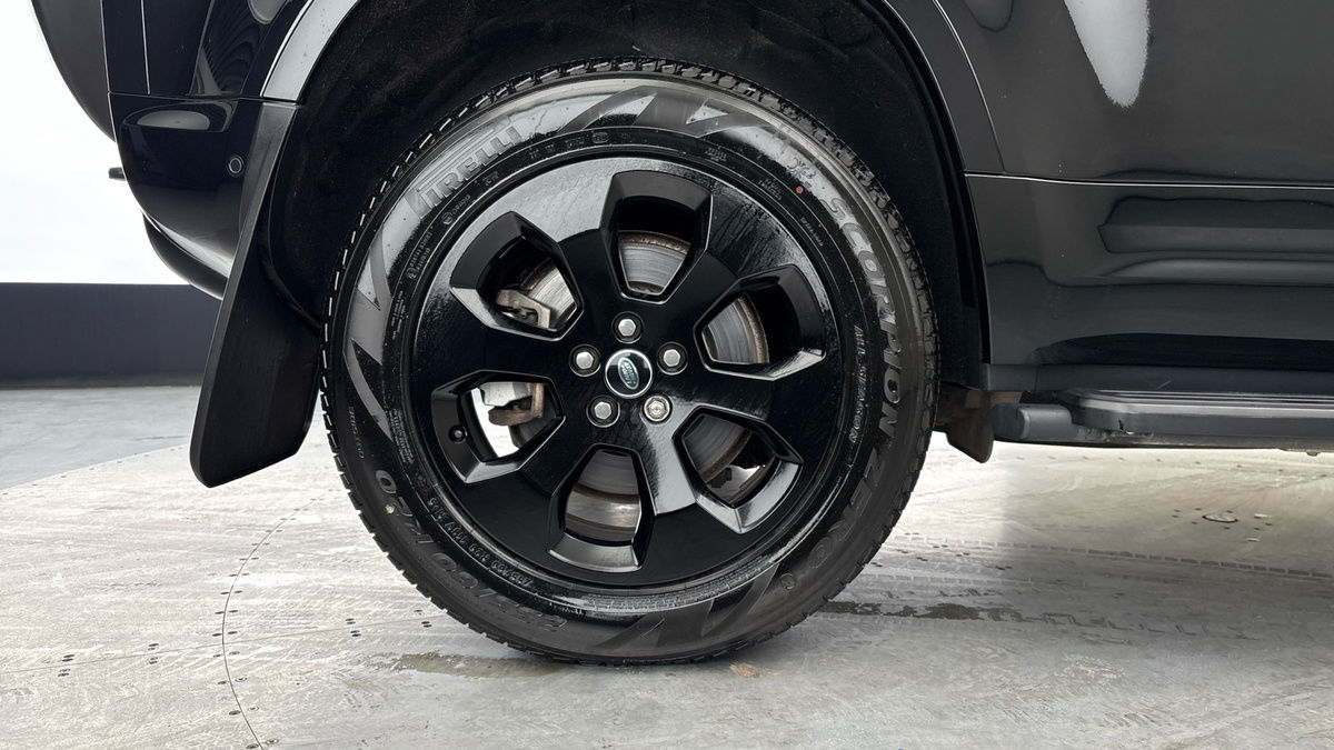 Used Land Rover Defender 2024 for sale - 78182394: Photo 10