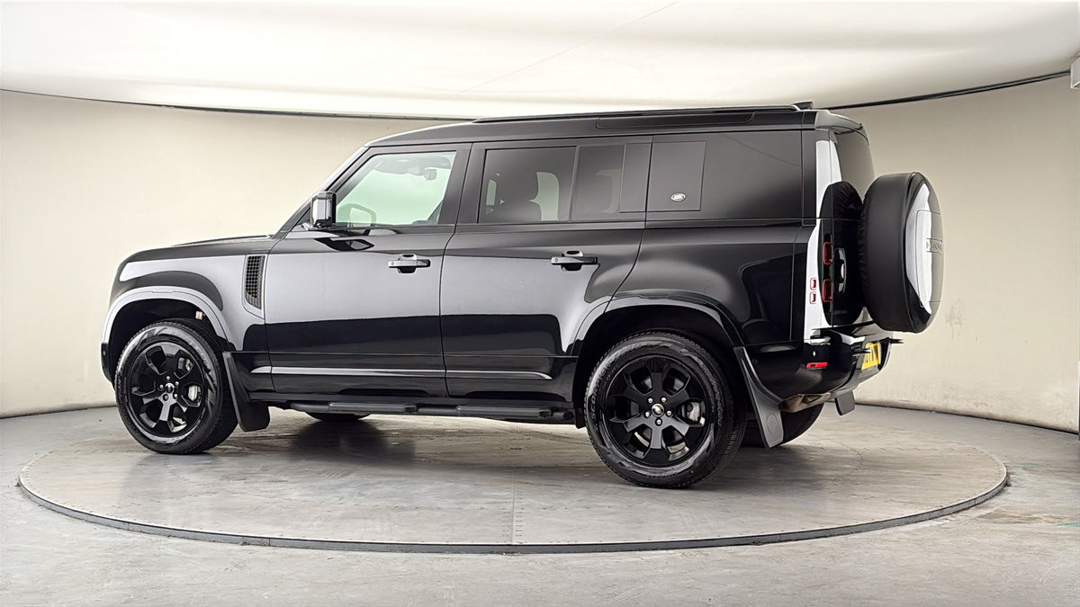 Used Land Rover Defender 2024 for sale - 78182394: Photo 26