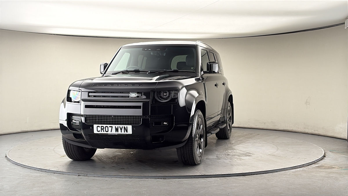 Used Land Rover Defender 2024 for sale - 78182394: Photo 31
