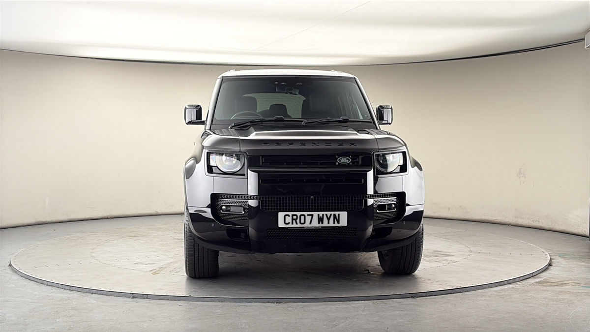 Used Land Rover Defender 2024 for sale - 78182394: Photo 32