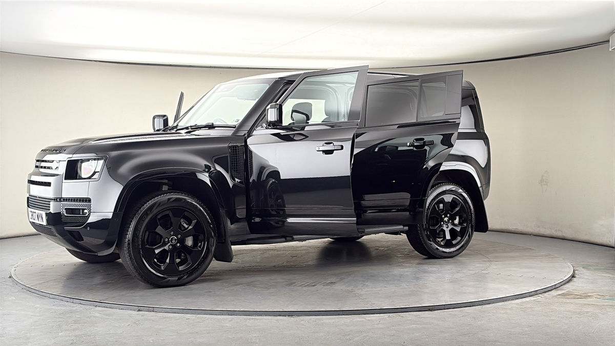 Used Land Rover Defender 2024 for sale - 78182394: Photo 48