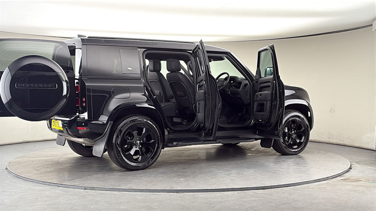 Used Land Rover Defender 2024 for sale - 78182394: Photo 57