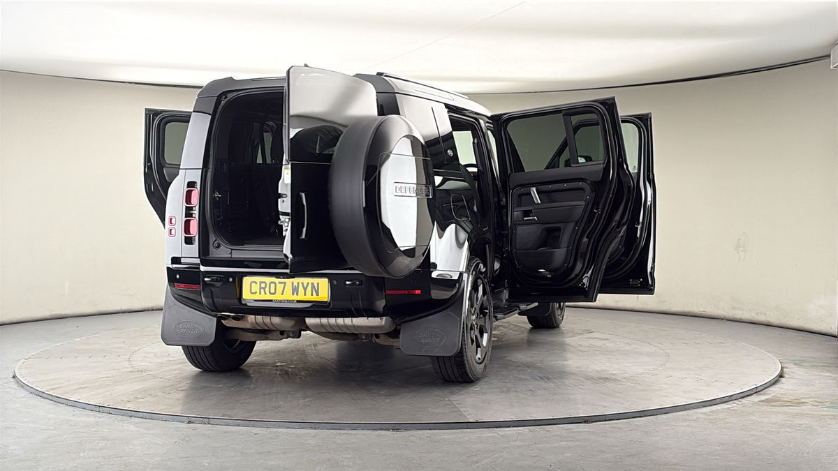 Used Land Rover Defender 2024 for sale - 78182394: Photo 59