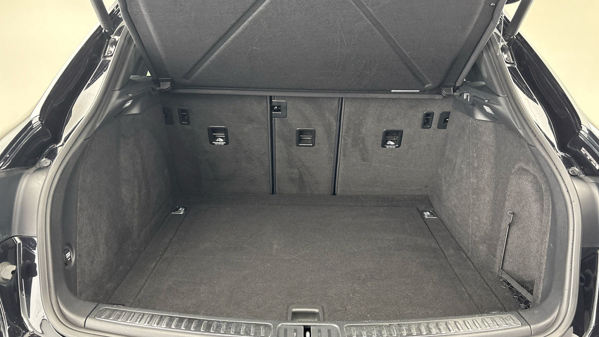 Used Porsche Macan 2021 for sale - 76280776: Photo 11