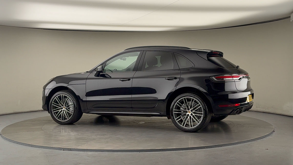 Used Porsche Macan 2021 for sale - 76280776: Photo 29