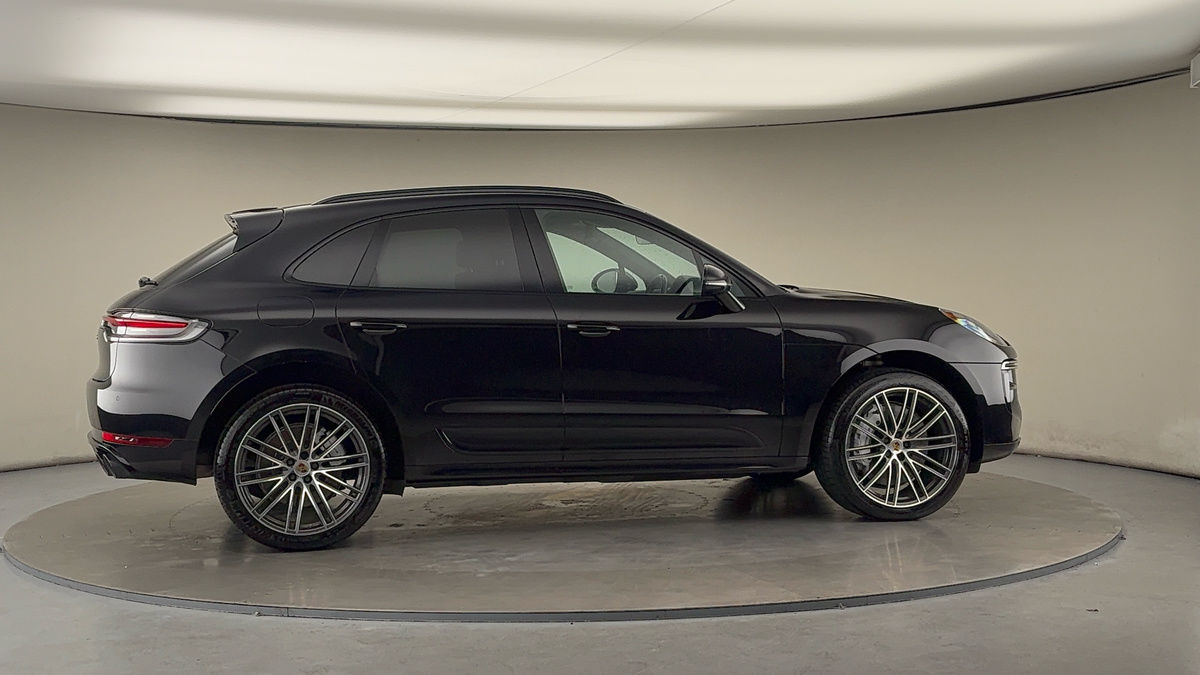 Used Porsche Macan 2021 for sale - 76280776: Photo 40