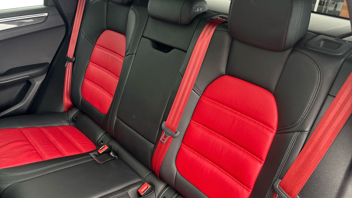 Used Porsche Macan 2021 for sale - 76280776: Photo 8