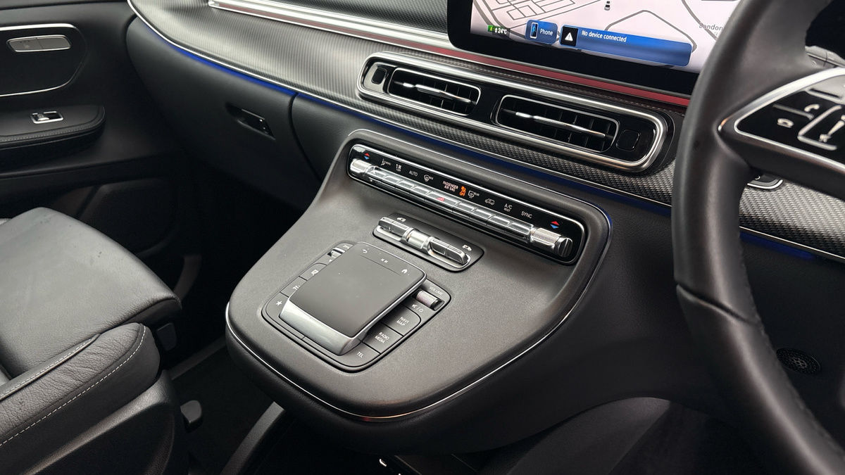 Used Mercedes-Benz V-Class 2025 for sale - 76280778: Photo 18