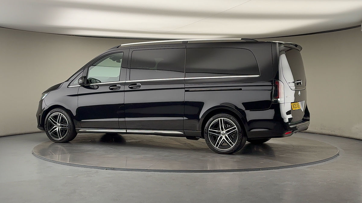 Used Mercedes-Benz V-Class 2025 for sale - 76280778: Photo 27