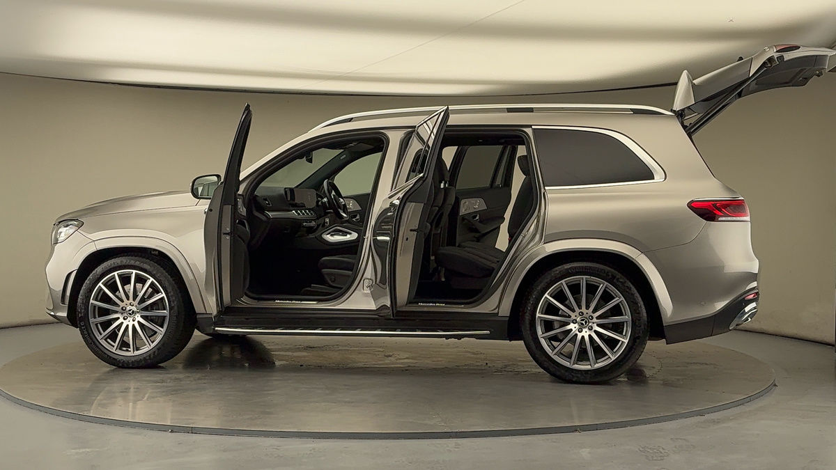 Used Mercedes-Benz GLS 2020 for sale - 76256963: Photo 48